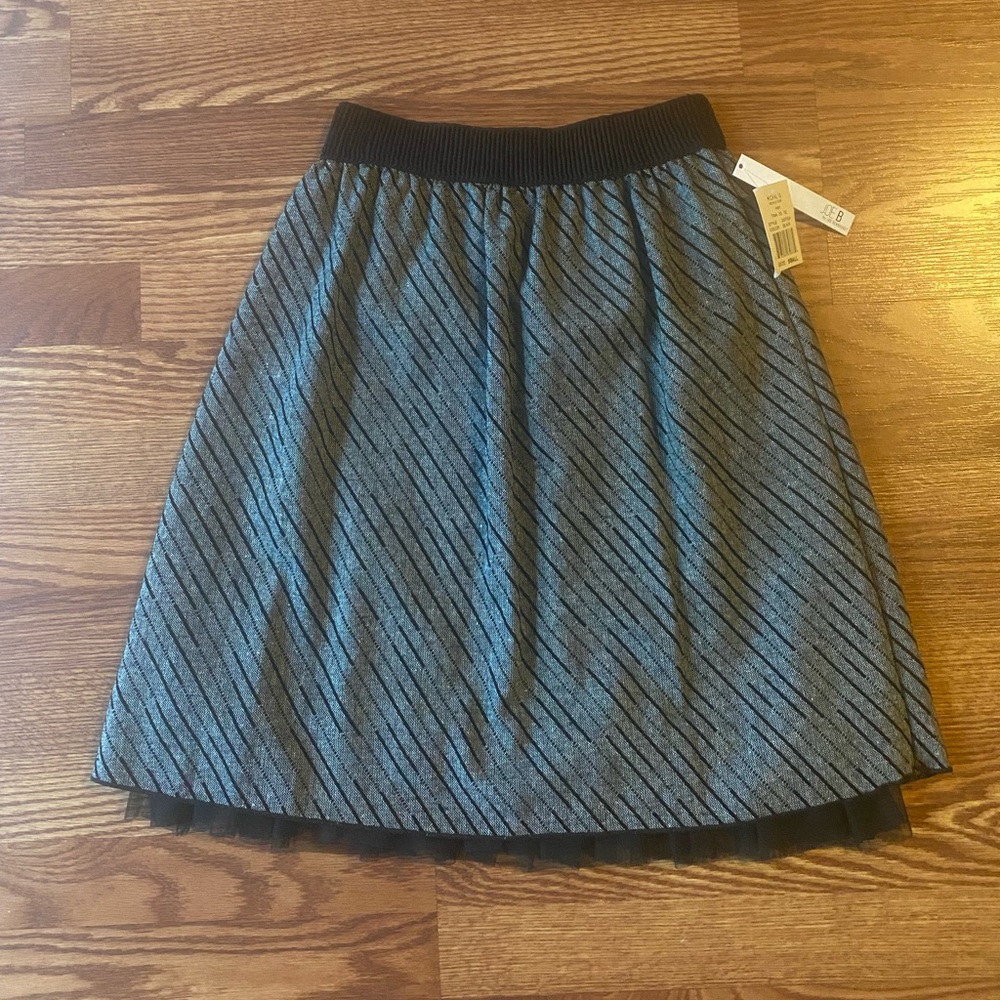 NWT Black Striped Fashion Skirt Size Small